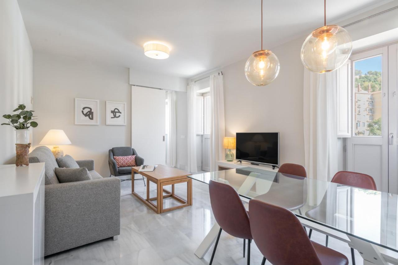 Pinar Vip Class Malaga C/Alcazabilla Eksteriør billede